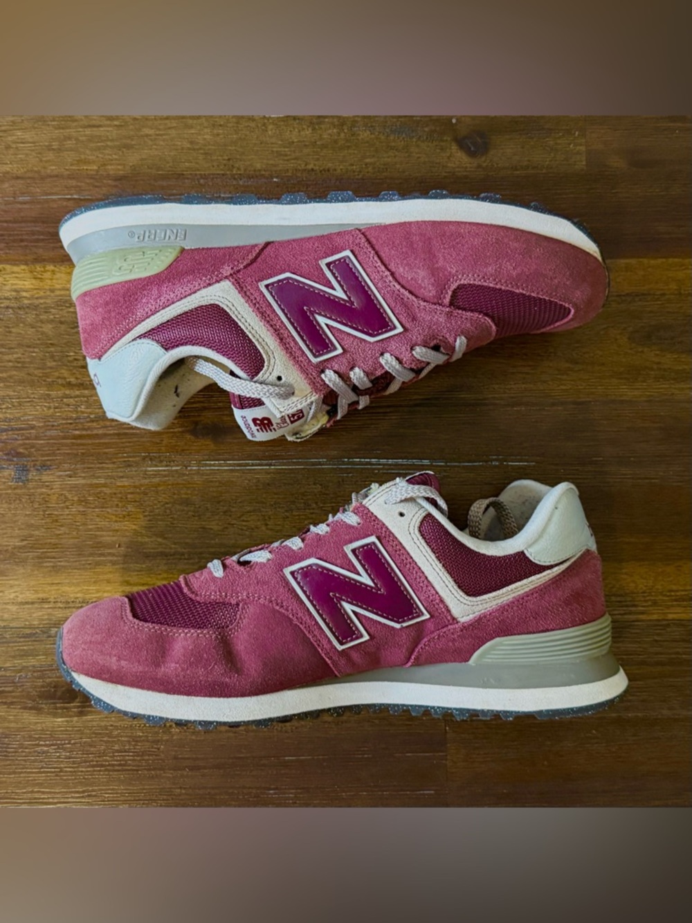 New Balance 574 Burgundy Crimson Suede - Men Size 10.5 RARE Colorway DEAL